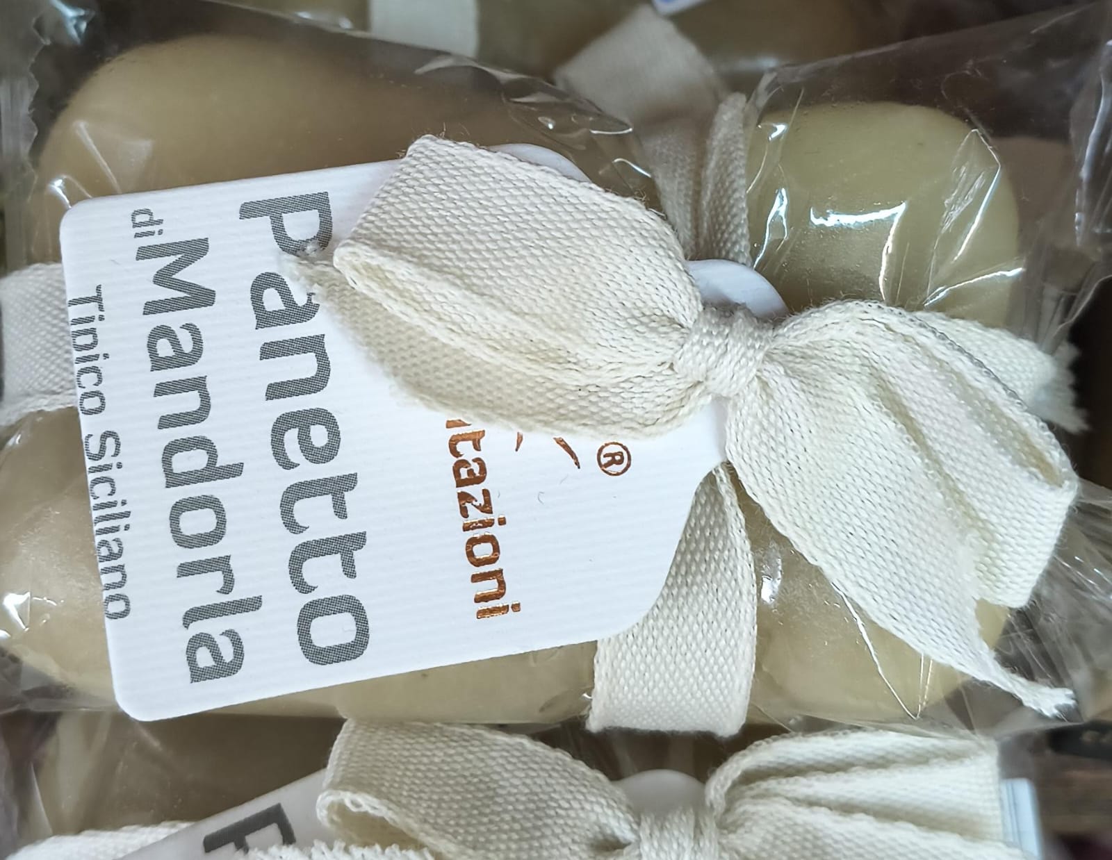 PANETTO ALLA MANDORLA